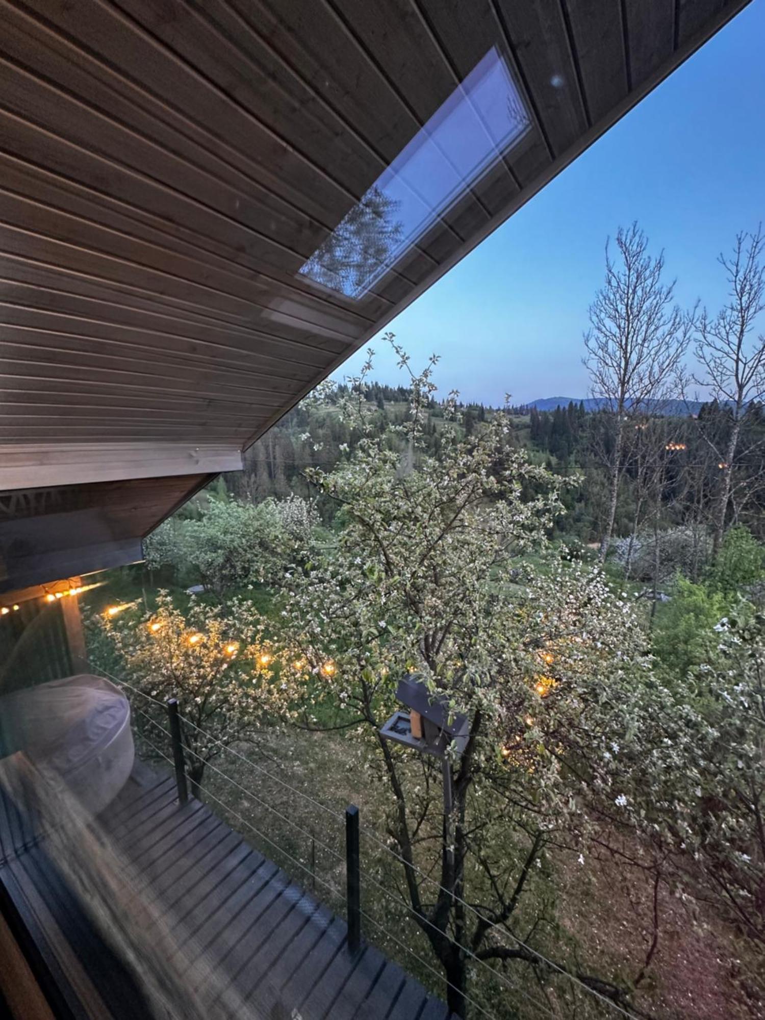 Казковий Дім Та Garden Два Будиночки В Горах З Чаном-Джакузі Slavske Exteriör bild